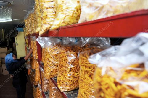 PK09_15082012_KACANG