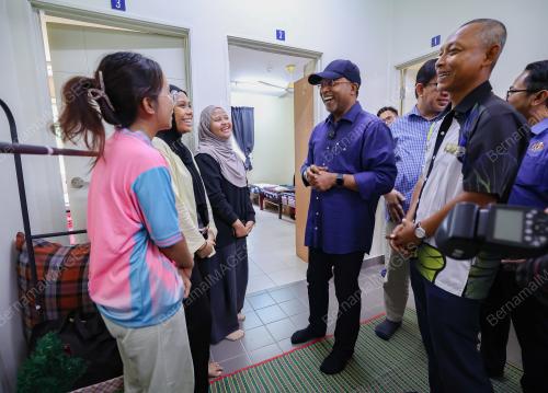 DATUK SERI DR ZAMBRY ABDUL KADIR 