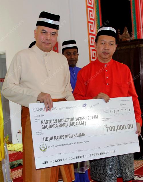 PK09_18072014_MASJID
