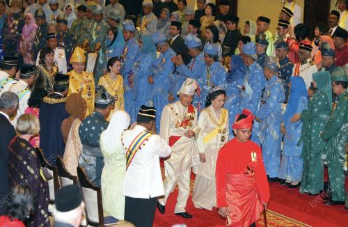 SULTAN AZLAN SHAH