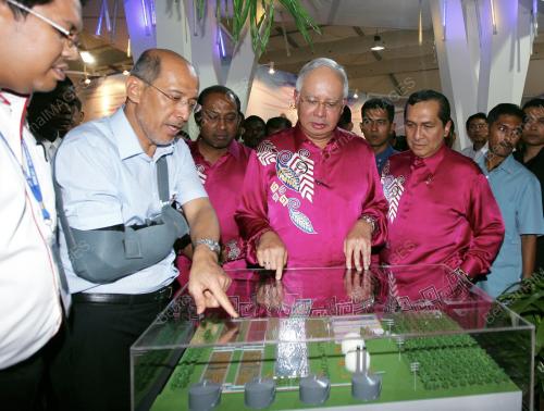 DATUK SERI NAJIB TUN RAZAK
