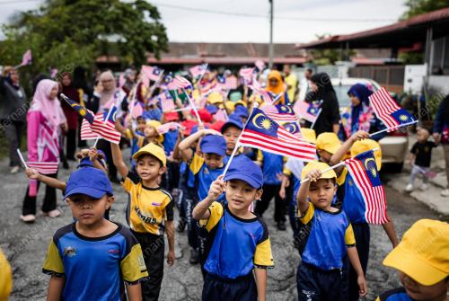 PERARAKAN JALUR GEMILANG TABIKA KEMAS