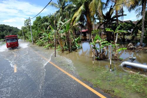 PK09_22102013_BANJIR