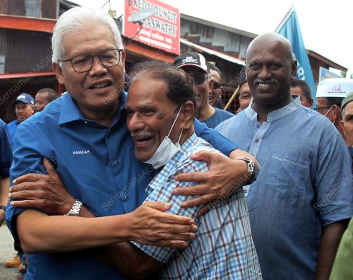 DATUK SERI HAMZAH ZAINUDIN