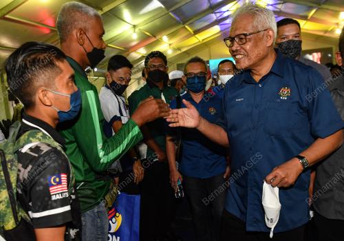DATUK SERI HAMZAH ZAINUDIN