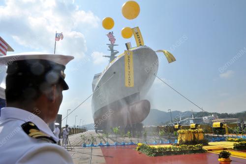 PK09_24082017_KAPAL_TEMPUR