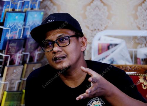 TEATER_CHANGKAT