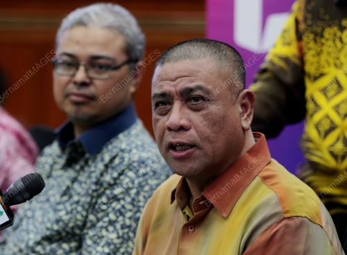DATUK SERI SAARANI MOHAMAD