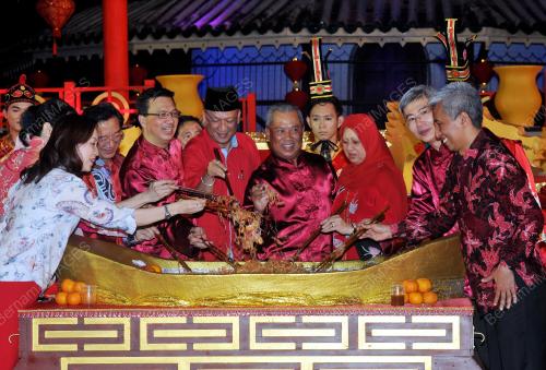 PK09_28022015_TPM-CNY