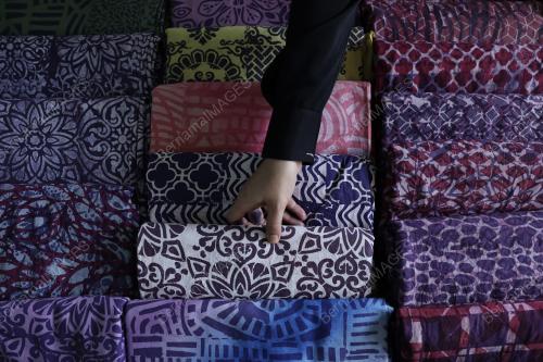 BATIK CLAY