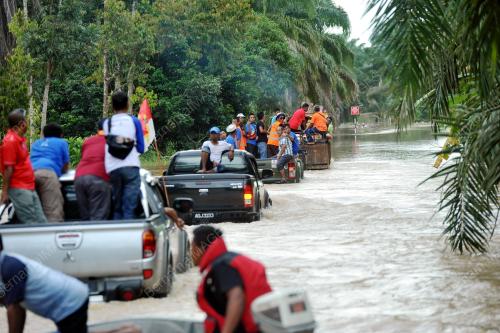 PK09_31122014_BANJIR
