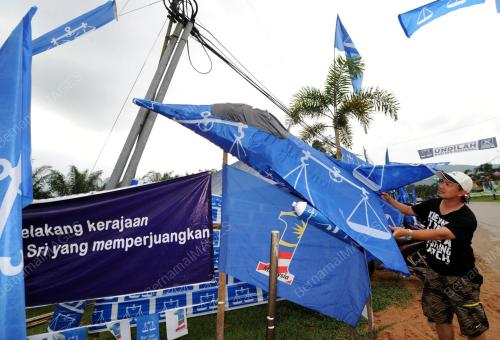 PK10_01052013_BENDERA