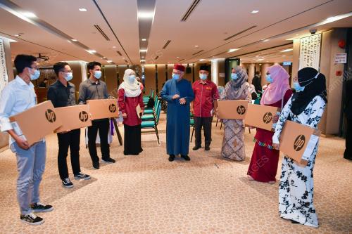 DATUK SERI DR ZULKIFLI MOHAMAD AL-BAKRI