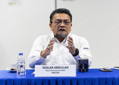 ROSLAN ABDULLAH
