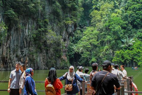 TASIK CERMIN