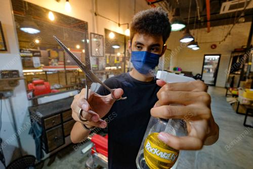 PERSIAPAN KEDAI GUNTING RAMBUT