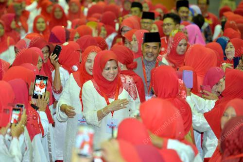 PK10_04092016_SHAHRIZAT