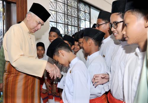 PK10_08052015_SULTAN_NAZRIN_SHAH
