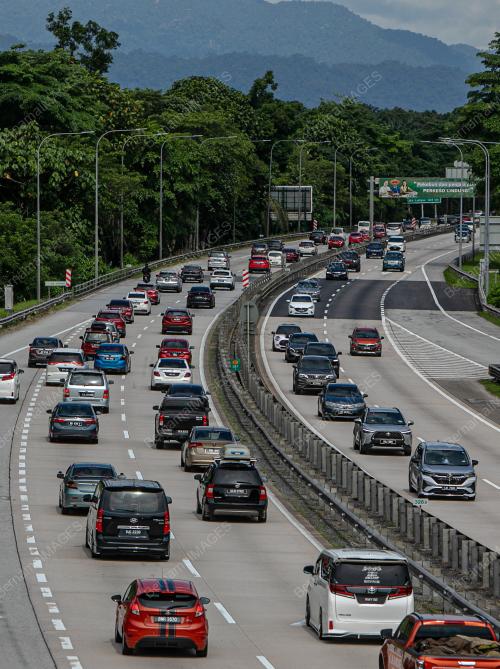 TINJAUAN ALIRAN TRAFIK PLUS