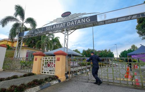 POLITEKNIK SUKTAN AZLAN SHAH