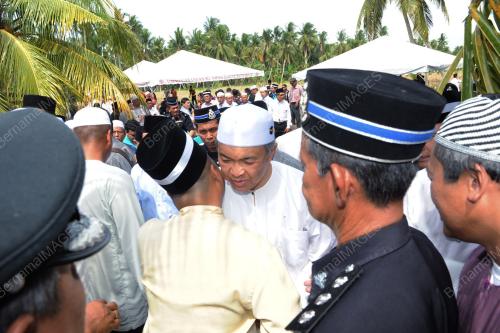 PK10_09082014_BAPA_ZAHID