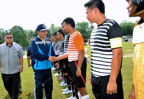 PK10_09092012_BOLASEPAK