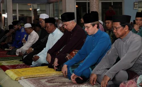 PK10_10082019_SOLAT