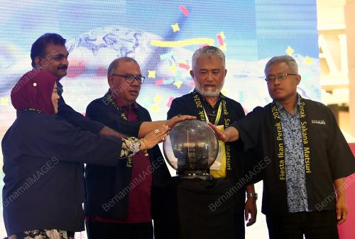 EXCO ZOLKAFLY HARUN