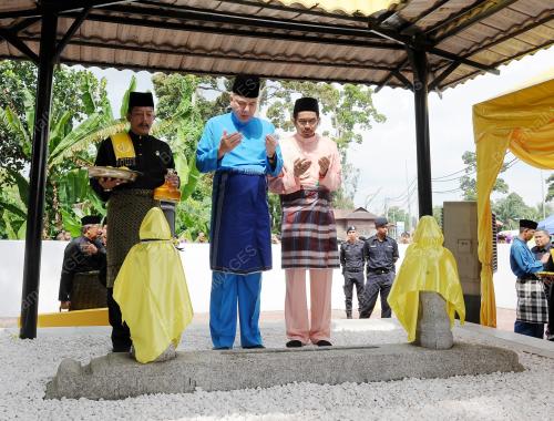 PK10_11052015_ZIARAH_MAKAM
