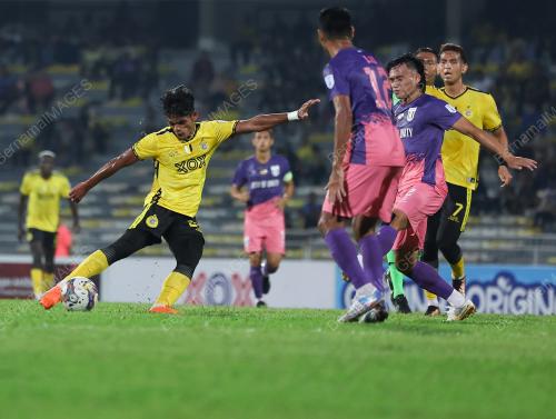 PERAK FC VS KUCHING CITY FC