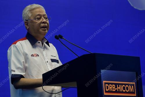 DATUK SERI ISMAIL SABRI YAAKOB
