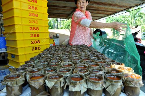 PK10_16022015_kuih_bakul