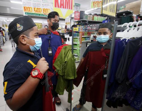 PROGRAM PEMILIHAN PAKAIAN RAYA MBI