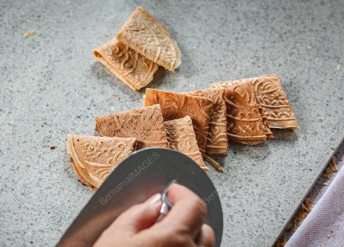 KUIH KAPIT