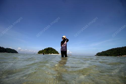 FENOMENA AIR SURUT