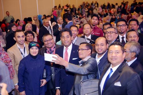 PK10_19102016_KHAIRY_WCIT_2016