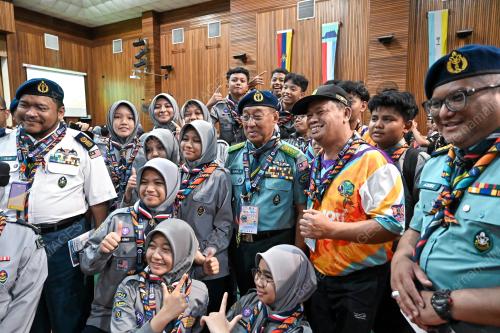 DATUK AHMAD SHAZILY ISMAIL BAKTI