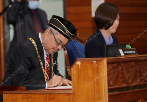 DATUK RUMAIZI BAHARIN