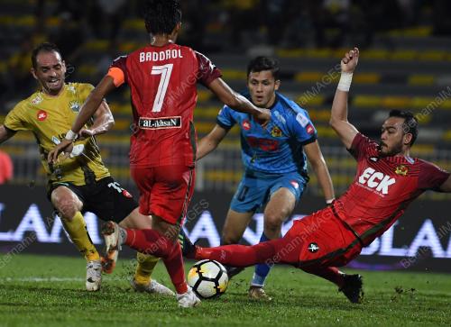 PK10_22072018_BOLA