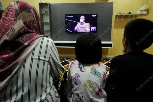 BICARA KHAS EKSKLUSIF BERSAMA PERDANA MENTERI