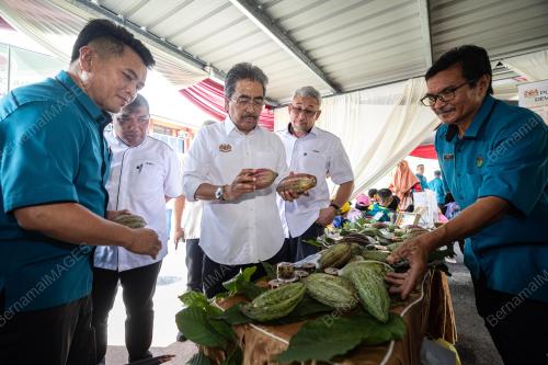 DATUK SERI JOHARI ABDUL GHANI