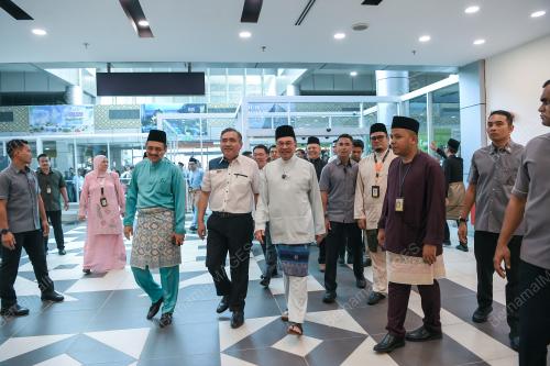 DATUK SERI ANWAR IBRAHIM