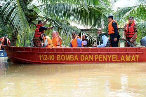 PK10_25122014_BANJIR
