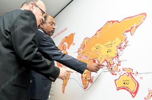 DATUK SERI DR ZAMBRY ABD KADIR