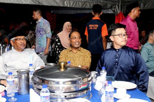 DATUK SERI DR ZAMBRY ABDUL KADIR