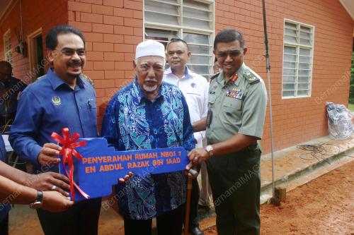 PK11_01011980_AMIN_BN201705113225