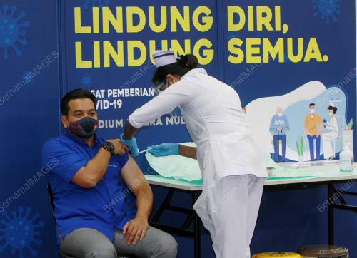 PROGRAM IMUNISASI COVID-19