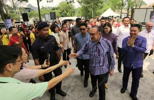 DATUK SERI ANWAR IBRAHIM