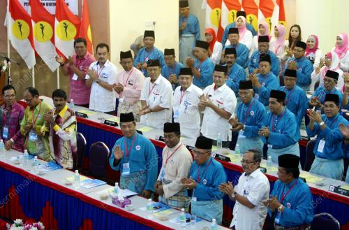 TAN SRI MUHYIDDIN YASSIN