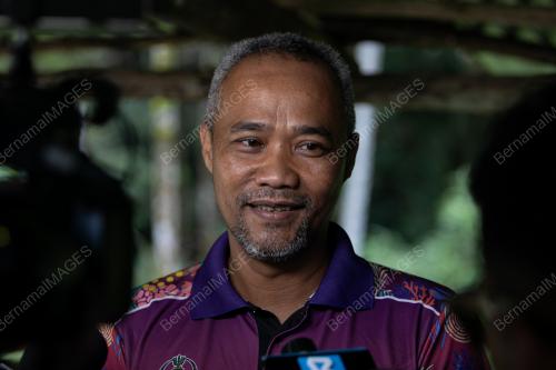 SUKARELAWAN_SAR